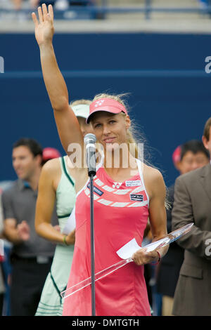 Il 2009 Rogers Cup womens singles champion, Elena Dementiava. Dementiava entrò nel quinto Torneo di sementi e sconfitto Maria Sharapova in retta fissa, 6-4, 6-3. (Credito Immagine: © Terry Ting/Southcreek globale/ZUMApress.com) Foto Stock