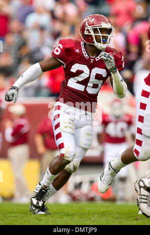 Tempio di gufi running back Joe Jones (26) in azione durante il NCAA Football gioco tra la sfera membro cardinali e il Tempio di gufi al Lincoln Financial Field di Philadelphia, Pennsylvania. (Credito Immagine: © Chris Szagola/Southcreek globale/ZUMApress.com) Foto Stock