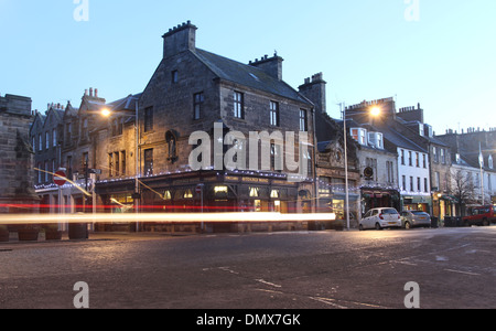 St Andrews street scene all'alba Scozia Dicembre 2013 Foto Stock