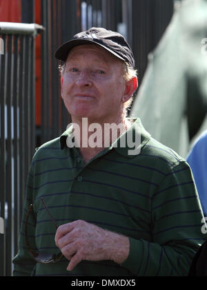 Feb 10, 2006; La Jolla, CA, Stati Uniti d'America; la Rod Laver, Tennis Hall of Famer, al 2006 Coppa Davis a La Jolla Beach e Tennis Club a La Jolla, California. Credito: foto da John Hardick/ZUMA premere. (©) Copyright 2006 da John Hardick Foto Stock