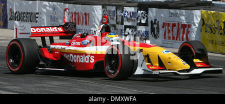 Apr 09, 2006; Long Beach, CA, Stati Uniti d'America; vettura vincente della Toyota Grand Prix di Long Beach; Newman / Haas Racing; driver: Sebastien Bourdais. Credito: foto da John Hardick/ZUMA premere. (©) Copyright 2006 da John Hardick Foto Stock