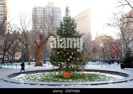 Un albero di Natale in Madison Square Park di New York City Foto Stock