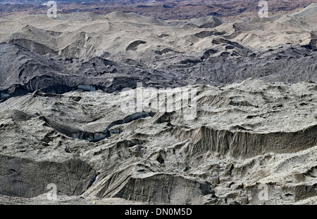Morena glaciale di sinistra dal Kennecott e radice ghiacciai vicino Kennecott in Wrangell-St. Elias National Park in Alaska Foto Stock