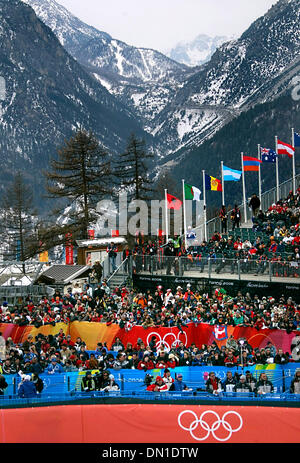 Feb 15, 2006; Torino, Italia; le alpi italiane sono visti dalla discesa posizione foto mercoledì 15 febbraio, 2006 durante la donna discese durante i XX Giochi Olimpici Invernali di Torino, Italia. Credito: Foto da W.L. /San Antonio Express-News /ZUMA premere. (©) Copyright 2006 by San Antonio Express-News Foto Stock