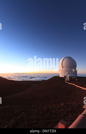 Stati Uniti d'America, Hawaii, la Big Island, Mauna Kea Observatory (4200m), telescopio CFHT Foto Stock