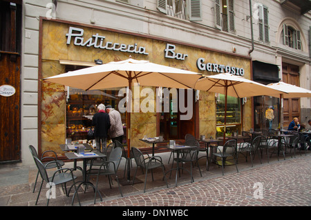 Pasticceria Bar Gertosio in Via Lagrange street central Torino Piemonte Italia Europa Foto Stock