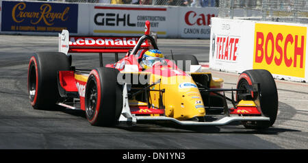 Apr 09, 2006; Long Beach, CA, Stati Uniti d'America; vettura vincente della Toyota Grand Prix di Long Beach; Newman / Haas Racing; driver: Sebastien Bourdais. Credito: foto da John Hardick/ZUMA premere. (©) Copyright 2006 da John Hardick Foto Stock