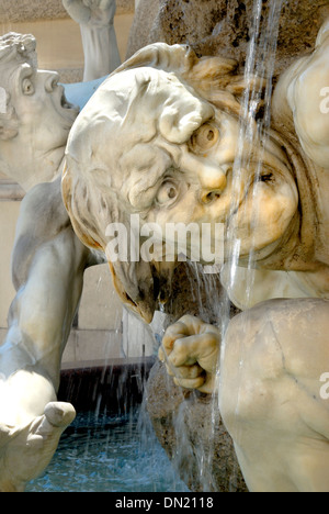 Vienna, Austria. Michaelerplatz (quadrato) Dettaglio della Fontana Foto Stock