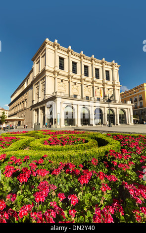 "Teatro Real' opera house a Plaza de Oriente square. Madrid. Spagna Foto Stock