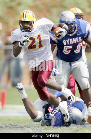 Agosto 26, 2006; Duncan, SC, Stati Uniti d'America; nelle radure vs centrale Byrnes. Nelle radure centraline #21 Damien Berry si stacca su una corsa nel secondo trimestre. Credito: Foto da Allen Eyestone/Palm Beach post/ZUMA premere. (©) Copyright 2006 da Palm Beach post Foto Stock