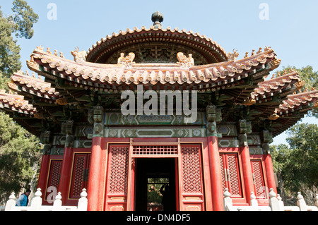 Qian Qiu Ting (Thousand-Year Pavilion) nella Città proibita a Pechino, Cina Foto Stock