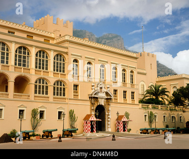 Il Palazzo del Principe di Monaco, residenza ufficiale del Principe di Monaco, Monaco Foto Stock