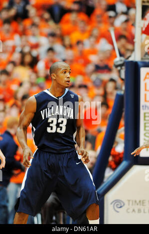 22 febbraio 2009: Villanova avanti Dante Cunningham (#33) in azione contro Siracusa. Il Villanova Wildcats sconfitto il Syracuse 89-86 arancione nella parte anteriore del 26,879 appassionati al Carrier Dome di Siracusa, NY.(Immagine di credito: © Alan Schwartz/Cal Sport Media) Foto Stock