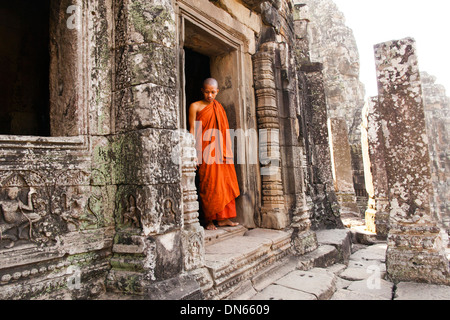 Monaco buddista di Tempio di Angkor, Siem Reap, Cambogia Foto Stock