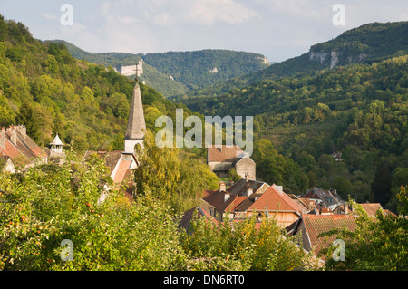 Elk213-3000 Francia, Alsazia, Route des Cretes, borgo collinare Foto Stock