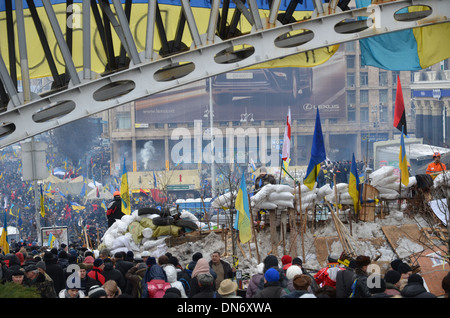 Continua la protesta di massa nella capitale ucraina Foto Stock