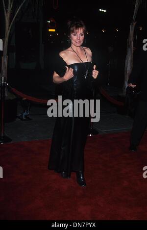 Dic. 18, 2001 - K23665TR: 12/12/01.il ''ALI'' premiere del film in corrispondenza di Grauman's Chinese Theatre a Hollywood, CA..ALEX DONNELLEY. TOM RODRIGUEZ/ 2001(Credit Immagine: © Globo foto/ZUMAPRESS.com) Foto Stock