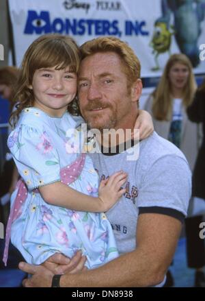 Ottobre 29, 2001 - K23207signor: mostri INC. PREMIERE.El Capitan theater di Hollywood, CA 10/28/2001.DANNY BONADUCE e figlia. Milano RYBA/ 2001(Credit Immagine: © Globo foto/ZUMAPRESS.com) Foto Stock