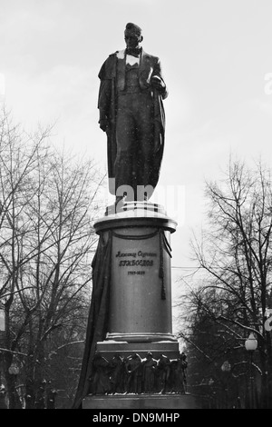 Monumento ad Alessandro Griboyedov Mosca Foto Stock