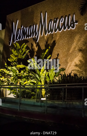 Il Neiman Marcus store in Woodland Hills California Foto Stock