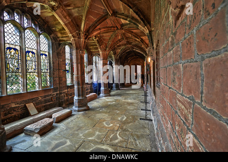 Chester Cathedral è la chiesa madre della Chiesa di Inghilterra diocesi di Chester e si trova nella città di Chester Foto Stock