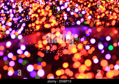 Di notte le luci di colore - Feste decorazioni - sfondo di Natale Foto Stock