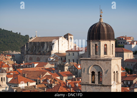 Tetti della città vecchia, Dubrovnik, Croazia Foto Stock