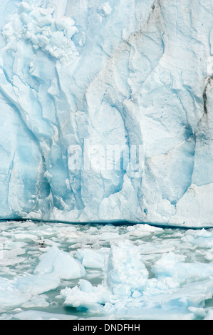Il ghiaccio del ghiacciaio punti, Ghiacciaio Perito Moreno parco nazionale Los Glaciares in Argentina Foto Stock