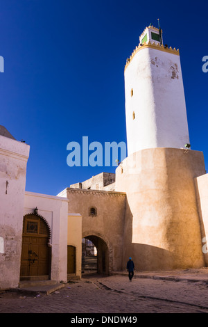 Minareto e ex Portugese lighthouse, El Jadida, Marocco Foto Stock