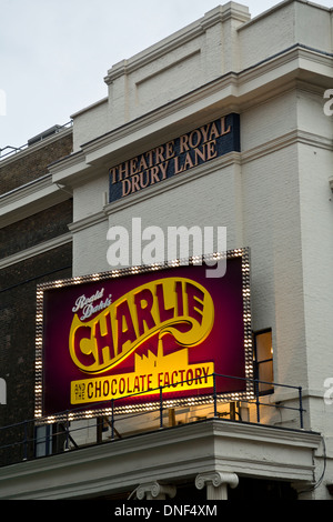 Roald Dahl di Charlie e la Fabbrica di Cioccolato di West End musical al Theatre Royal Drury Lane, Londra, Inghilterra Foto Stock