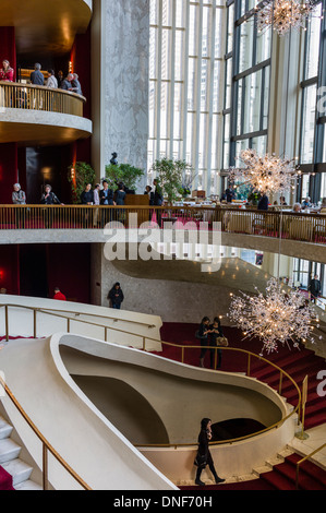 LE Comte Ory Gioachino Rossini al Metropolitan Opera House di NEW YORK CITY NEW YORK STATI UNITI D'AMERICA Foto Stock