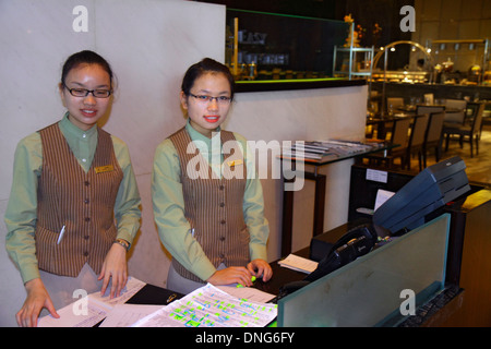 Beijing China, Chinese, Oriental, Guang an Men nei da Jie, Guanganmen Outer Street, Beijing Hilton DoubleTree, hotel, lobby, ristorante, ristoranti, cucina dinina Foto Stock