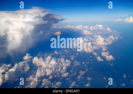 Charlotte North Carolina, a bordo, cabina passeggeri, a bordo, US Airways, da Miami, vista del sedile della finestra, vista aerea dall'alto, cielo, nuvole, atmosfera Foto Stock