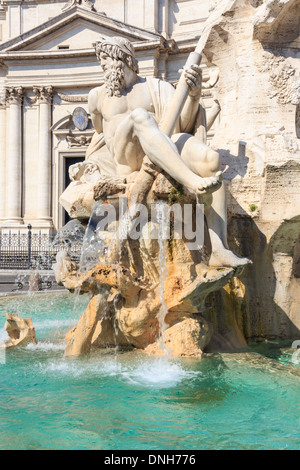 Roma, Fontana del Moro (Moor Fontana) su Piazza Navona, Italia Foto Stock