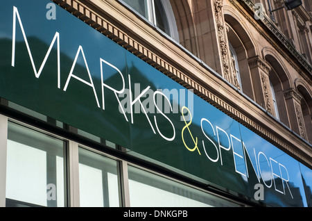 Esterno della Marks & Spencer store nel centro di Liverpool, in Inghilterra, Regno Unito Foto Stock