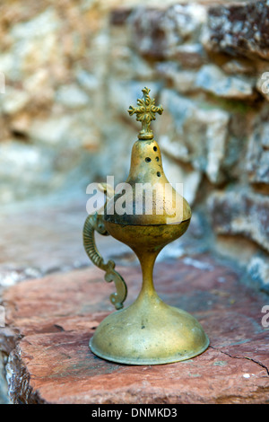 Griechenland, Insel Tilos, Kloster Panteleimonas, Weihrauchgefäss Foto Stock