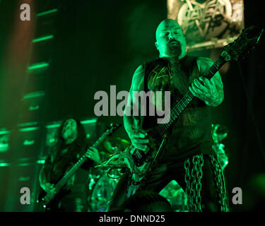 Tinley Park, Illinois, Stati Uniti d'America. 21 Luglio, 2012. Il chitarrista KERRY KING degli Slayer esegue a 2012 Mayhem Festival di Tinley Park, Illinois © Daniel DeSlover/ZUMAPRESS.com/Alamy Live News Foto Stock