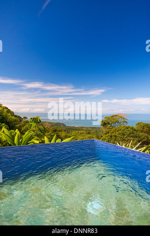 Piscina a Rancho Pacifico, Costa Rica Foto Stock