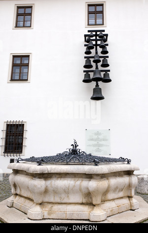 Brno, il castello e glockenspiel Foto Stock