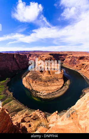 Curva a ferro di cavallo, a forma di ferro di cavallo meandro del fiume Colorado vicino a pagina, Arizona, Stati Uniti. Foto Stock