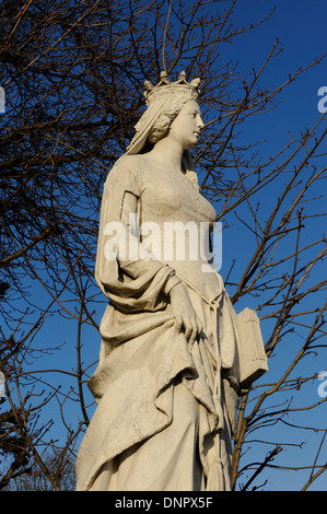 Statua nel giardino del Giardino del Lussemburgo, Parigi, Francia Foto Stock