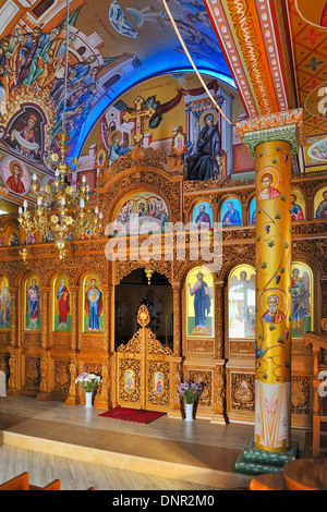 All'interno di Agios Georgios (San Giorgio) Chiesa situata presso il porto di Ayia Napa, Cipro. Foto Stock