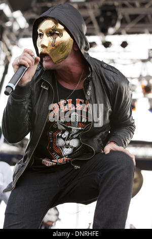 Oshkosh, Wisconsin, Stati Uniti d'America. 14 Luglio, 2012. DANNY MURILLO di Hollywood Undead esegue a 2012 Rock USA di Oshkosh, Wisconsin © Daniel DeSlover/ZUMAPRESS.com/Alamy Live News Foto Stock