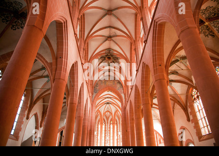 Interno della chiesa Heiliggeistkirche dello Spirito Santo a Heidelberg, Baden-Württemberg, Germania Foto Stock