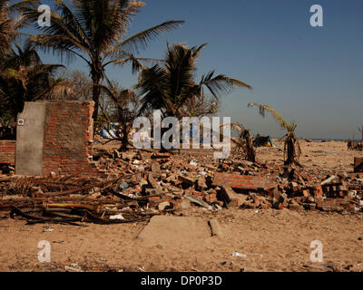 Mar 31, 2006; di Chennai, nello Stato del Tamil Nadu, India; spiaggia dello tsunami. Credito: Foto di Daniel Wilkinson/Daniel Wilkinson. (©) Copyright 2006 da Daniel Wilkinson Foto Stock