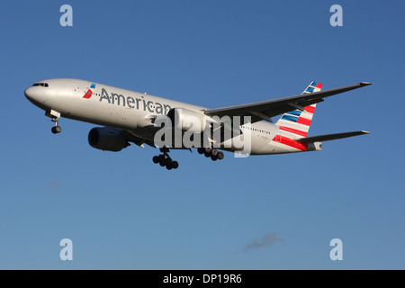 AMERICAN AIRLINES BOEING 777 200 Foto Stock