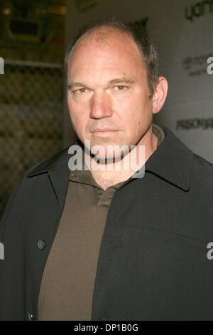 Apr 27, 2006; Century City, CA, Stati Uniti d'America; attore WADE WILLIAMS arriva alla fine della stagione di festa di screening per la FOX hit show televisivo "Prison Break". Credito: Foto di Marianna giorno Massey/ZUMA premere. (©) Copyright 2006 by Marianna giorno Massey Foto Stock