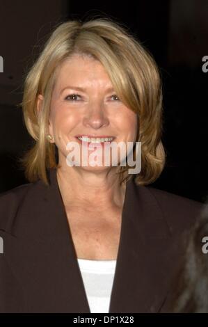 Maggio 10, 2006; New York, NY, STATI UNITI D'AMERICA; Martha Stewart alla XIII donne annuale di distinzione beneficio al Waldorf Astoria di New York. Credito: Foto di Jeffrey Geller/ZUMA premere. (©) Copyright 2006 da Jeffrey Geller Foto Stock