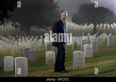 Maggio 17, 2006; San Diego, CA, Stati Uniti d'America; William C. METZDORF, D. Min. A Fort Rosecrans cimitero. Credito: Foto di Nelvin C. Cepeda/ZUMA premere. (©) Copyright 2006 by SDU-T Foto Stock