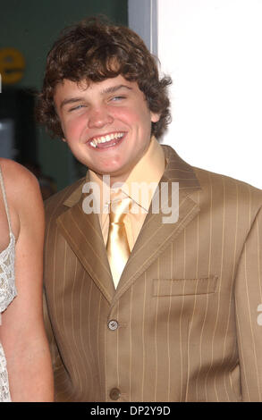 Jun 14, 2006; Los Angeles, CA, Stati Uniti d'America; RAYMOND NICHOLSON al 'Fare clic' Los Angeles Premiere detenute al Mann Village Theatre, Westwood. Credito: Foto di Paul Fenton/ZUMA KPA.. (©) Copyright 2006 by Paolo Fenton Foto Stock